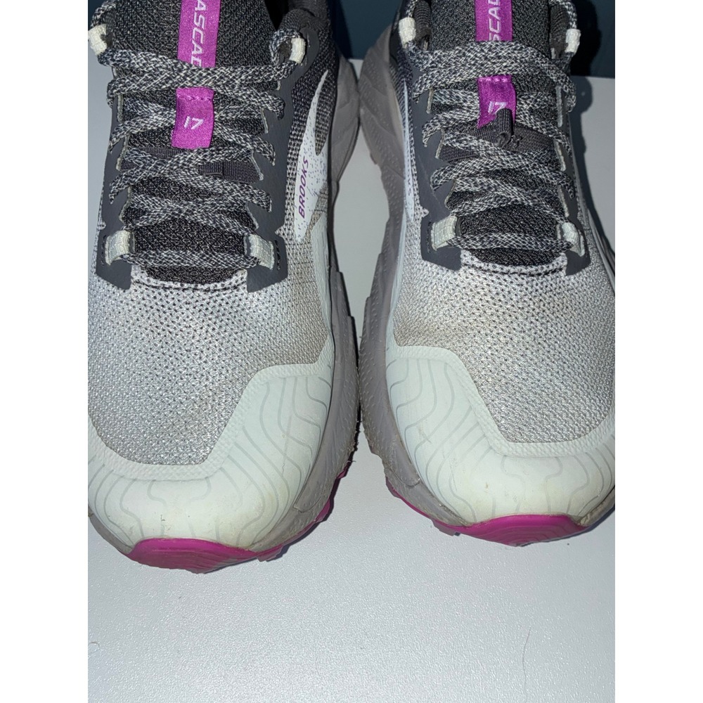 Brooks Cascadia 17 Womens Trail Running Shoes Grey Pink 1203921B028 - Picture 8 of 13